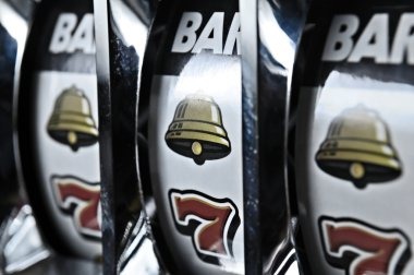 Bet settlement and account balance update after match conclusion